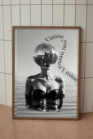 Poster Disko Topu Disco Ball Girls Siyah Beyaz Çünkü Benim Değildin Pinterest