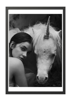 Poster - Girl With Unicorn - Arzulanan Kadın Ve Bolluk Manifesti