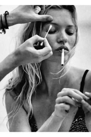 Poster - Black White Kate Moss - Arzulanan Kadın Ve Bolluk Manifesti